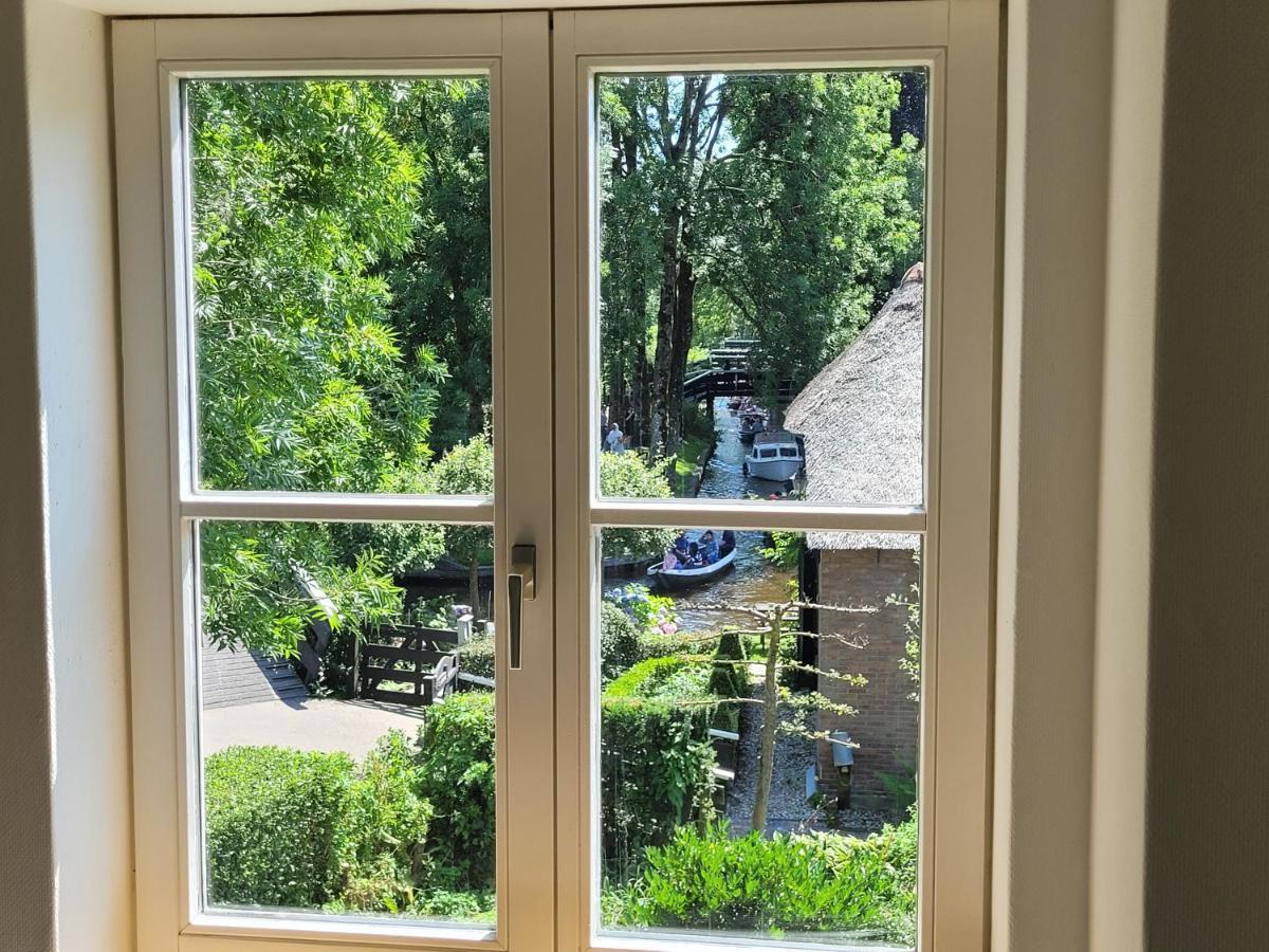 B&B Villa Giethoorn - Canalview, Privacy & Parking Εξωτερικό φωτογραφία
